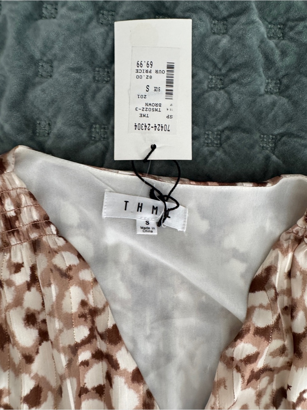 THML Brown Cream Animal Print Smocked Waist Mini Dress Size S NWT - Picture 3 of 6